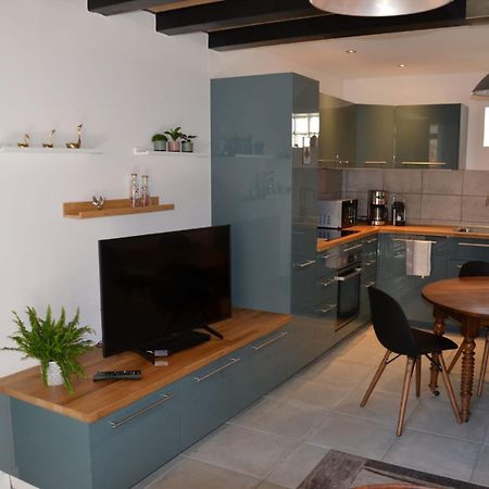 Bleautiful Aliénor Charmant appartement avec terrasse Fontainebleau Exterior foto
